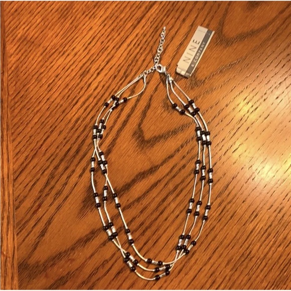 NWT Nine and Company Beaded 3-strand choker Necklace - Picture 3 of 4